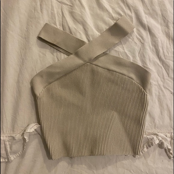 Babaton Ribbed Halter Top - Picture 3 of 4